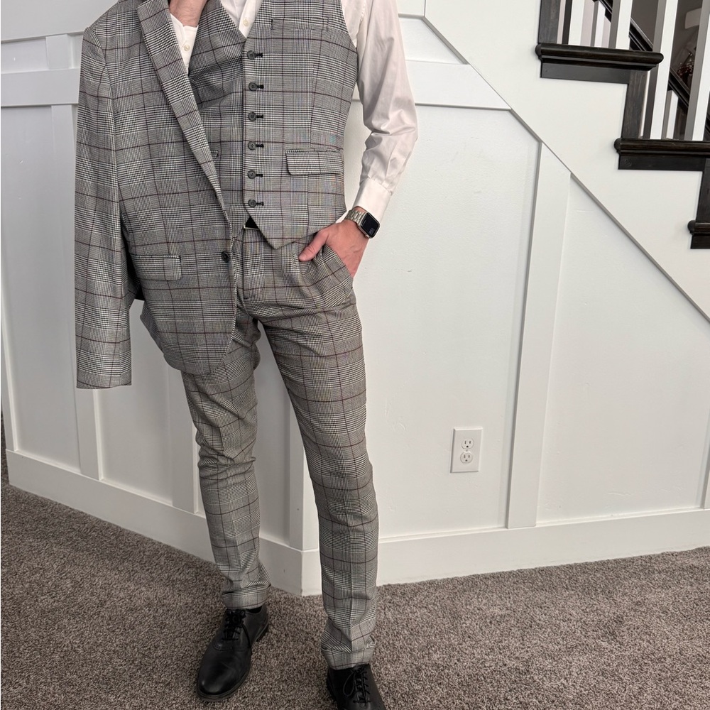 3 Piece Gray Checkered Men's Suit with Vest
